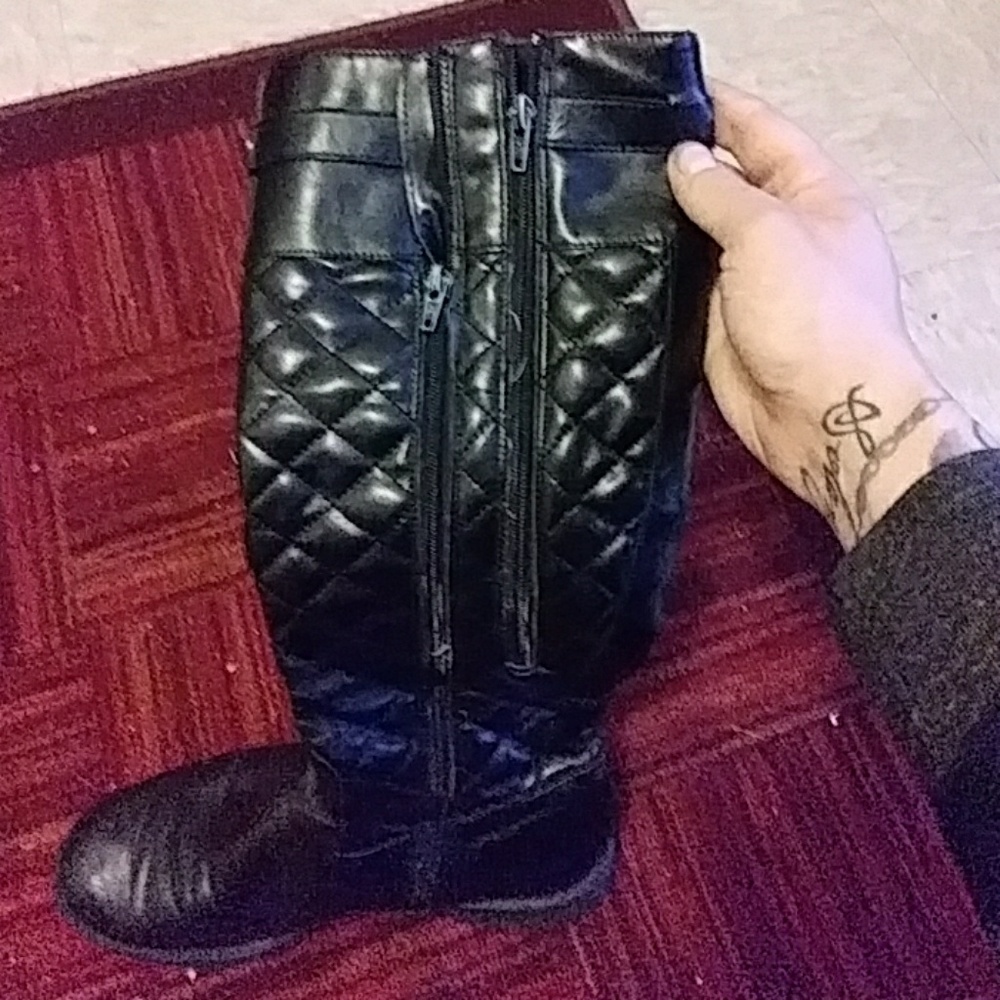 High leather womans boots